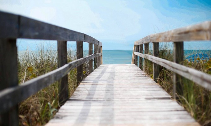 Vanderbilt Beach Condo | Beautiful Vanderbilt Beach Condo Just Steps To The Beach!