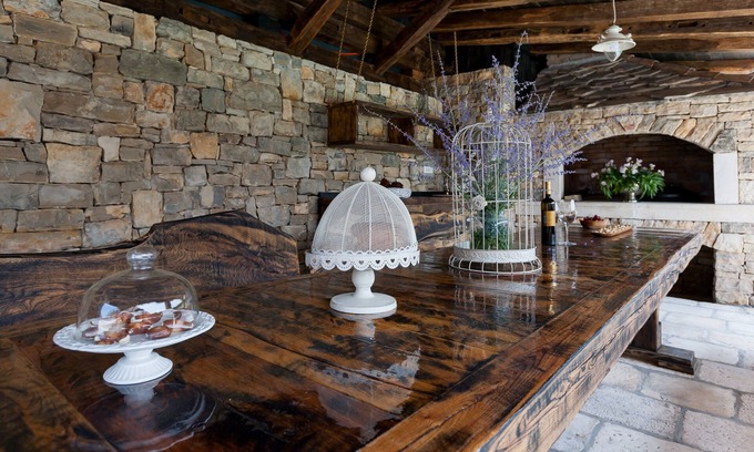 Murvica Villa | Beautiful, Villa Culina with a large pool is situated in a small place Murvica