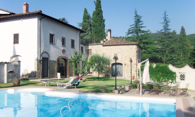 Pieve al Bagnoro House | Beautiful villa for 2 guests with pool, TV and patio
