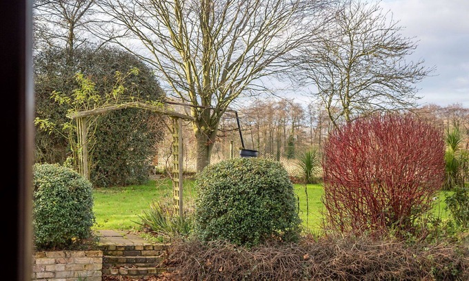 Surlingham House | Beautiful villa for 4 people with WIFI and parking