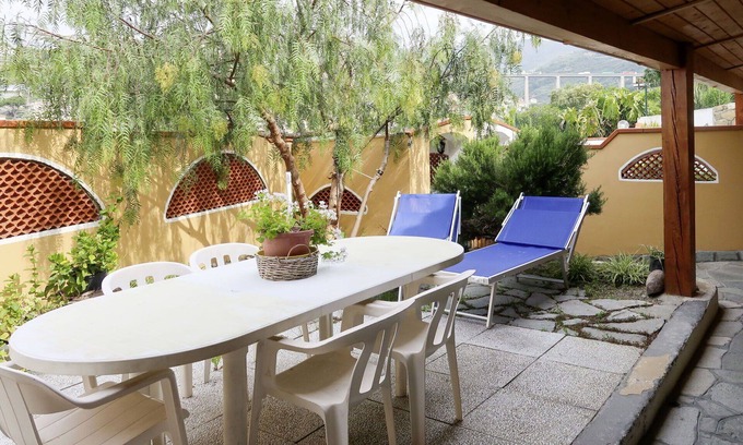Sanremo House | Beautiful villa for 9 guests with A/C, WIFI, TV, terrace and pets allowed