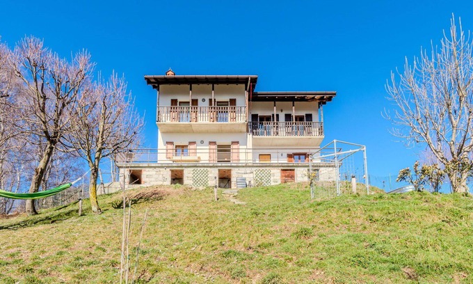 Peglio House | Beautiful villa for 5 people with WIFI, TV and terrace