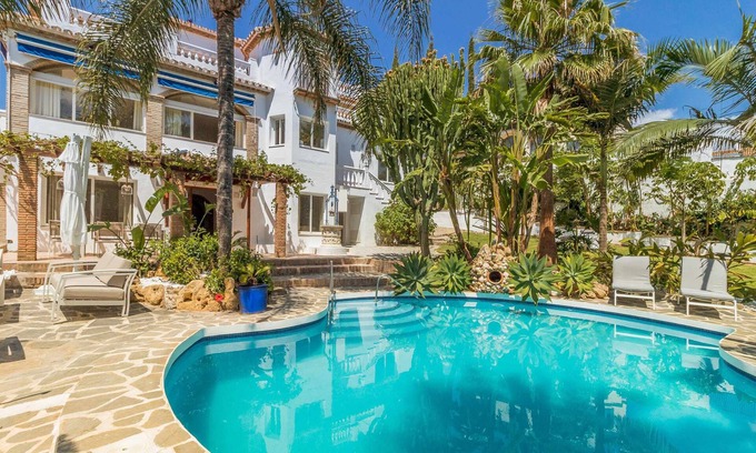 New Golden Mile Villa | Beautiful villa with incredible views!