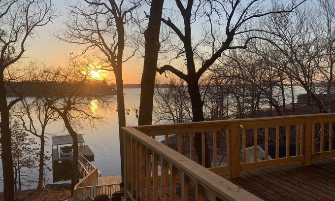 Eucha House | Beautiful waterfront home with private Dock. Most beautiful sunset views around!