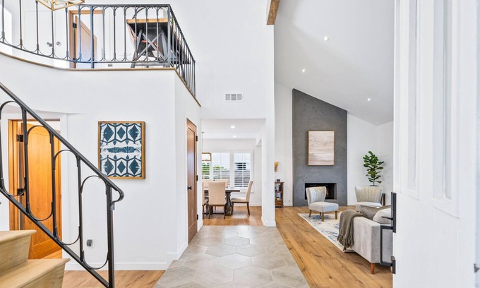 Thousand Oaks House | Beautiful Westlake Village Pool Home