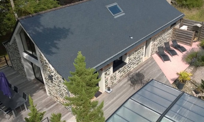 Erquy Villa | beautifull stylish house close to the beach, heated and covered swimming pool