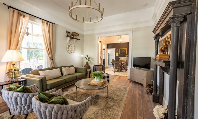 Templeton House | Beautifully Restored and Updated Historic Home in Quaint Downtown Templeton.