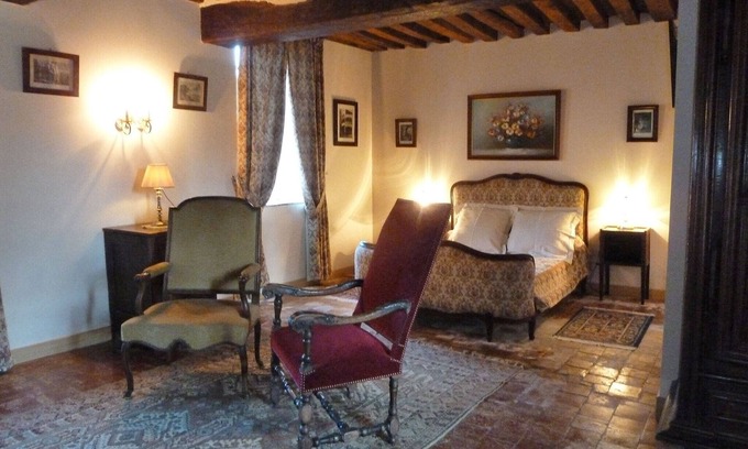 Chateau-sur-Allier Other | Bed & breakfast in château in Allier