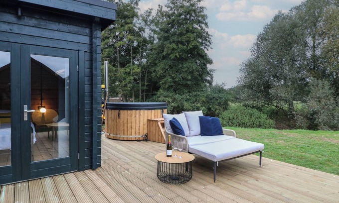 South Luffenham Cottage | Bee Hive