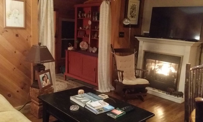Elk Park Cabin | Beech Mountain Retreat, Great view, Hot tub, wrap around covered porches