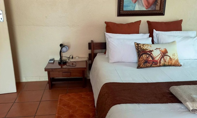 Polokwane Apartment | Beit El - Rustic