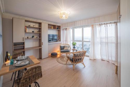 Bourges Apartment | Bel aparté, cosy, vue panoramique cathédrale