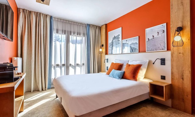 Flaine Apartment | Belambra Clubs Flaine Panorama - All inclusive - Premium 2 Bedroom Apartment 4 Adults and 1 Child with Balcony and View