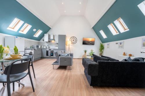 Darwen Apartment | Belgrave Chapel - Luxurious Apartment