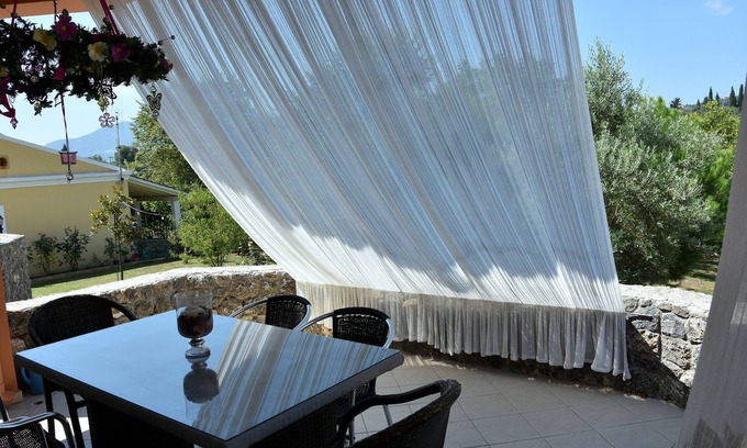 Corfu Town Apartment | Bella's Home - 4 bedrooms near Corfu town (Licensed 0829Κ92000501701)