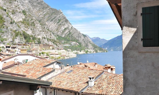 Limone sul Garda Apartment | BELLA VACANZA