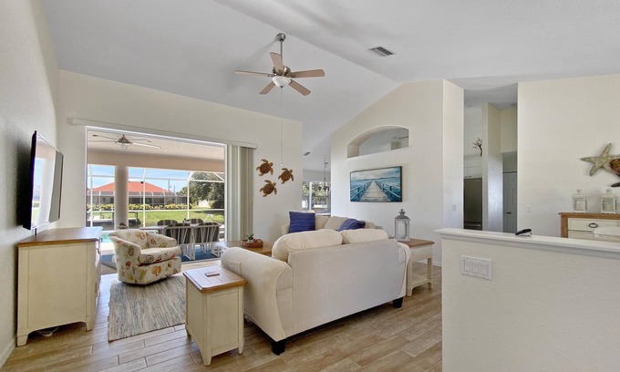 Long Meadow Villa | Bella Vista, full refund*, heated pool, sleeps 6