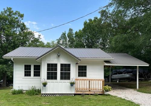 Eagle Rock House | Belle Cottage