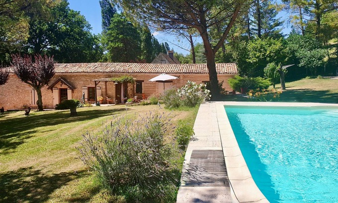 Saint-Andre-et-Appelles House | Belle Longère Avec Piscine et Jardin de 5000m2 à 25 mn de Saint-emilion