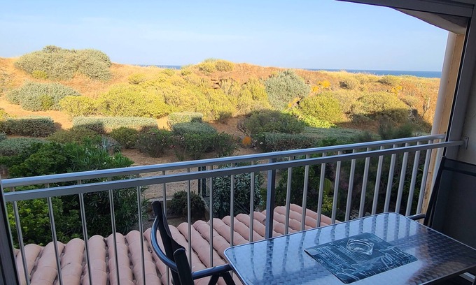 Cap d'Agde Apartment | Belle vue Mer. Wifi. Loggia. Parking Privé/sécurisé
