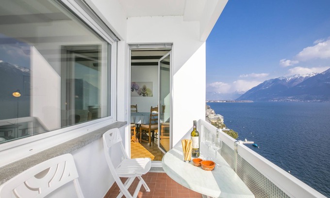 Ronco sopra Ascona Apartment | Bellevue apartment, Porto Ronco, Ascona, Switzerland