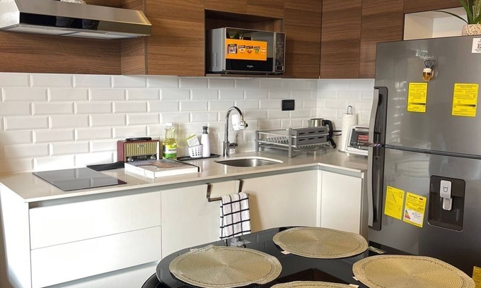 Zona 10 Apartment | Bello Apartamento Tipo Estudio en el Corazón de la Zona 10 de Guatemala