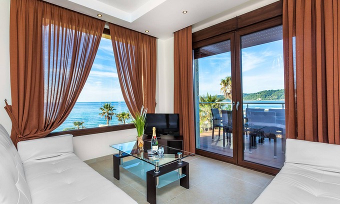 Kassandra House | Belohorizonte Fine Accommodation