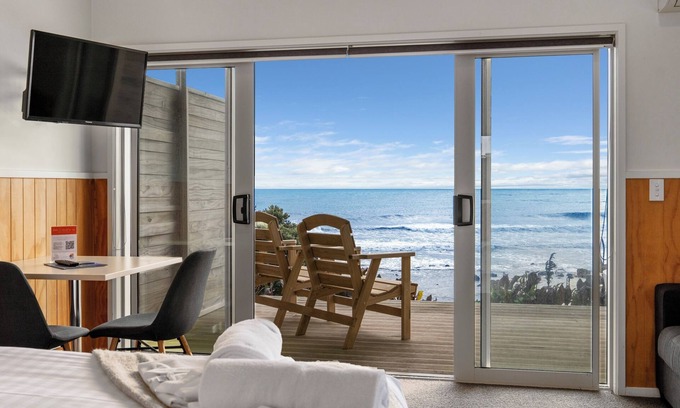 New Plymouth Other | Belt Road Seaside Holiday Park