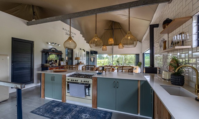 Merrivale House | Belvidere Country Estate