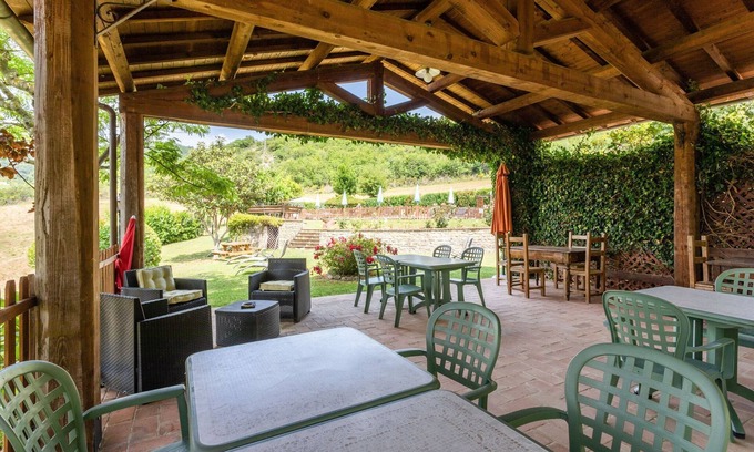 Assisi House | Belvilla by OYO Holiday Home in Assisi with Pool