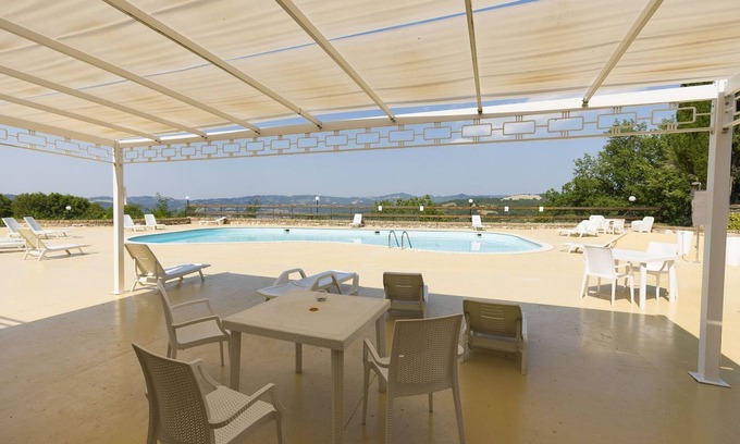 Fermignano Villa | Belvilla by OYO Villa Serra Alta 31