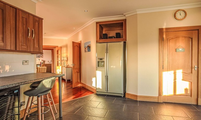 Aisgernis House | Benderloch House & Frobost Lodge by Interhome