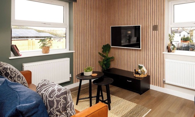 Plasnewydd Apartment | Benjamin Suite by Koya Homes -City Centre Location