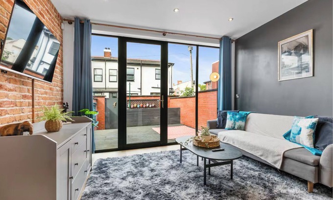 Manchester House | Beresford Place | 3 Bedrooms | Manchester