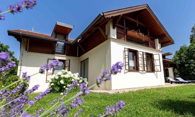 Balatonfured House | Berkenye Vendégház