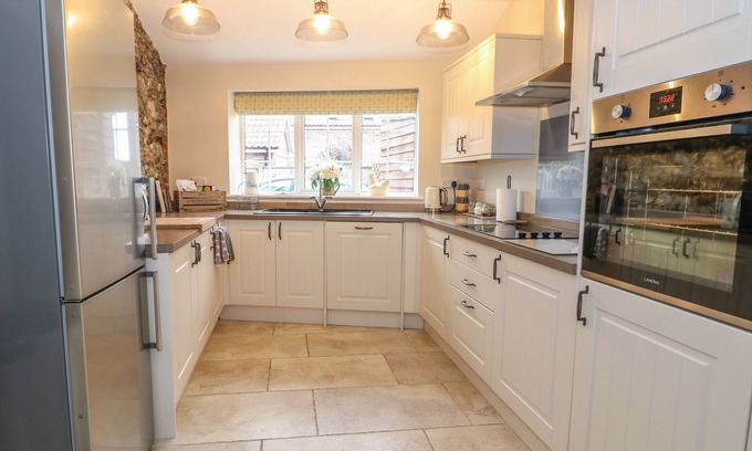 Grimston Cottage | BERTELLE, character holiday cottage in Grimston
