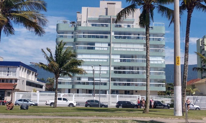 Centro Apartment | Bertioga apartment on the waterfront, Av Tomé de Souza