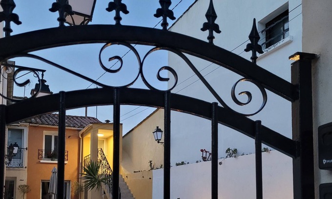 Bessan Apartment | Bessan Center: "La Romarine" house for 2 people