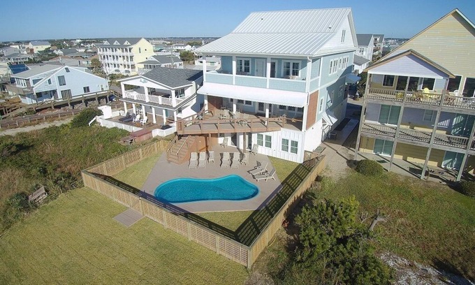 Atlantic Beach House | Best all suite oceanfront home on Atlantic Beach