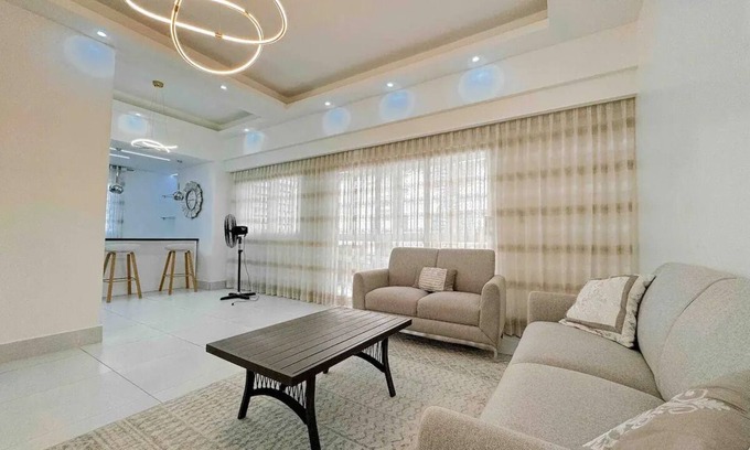 Renacimiento Apartment | @Best Location 3BR 3.5BA AC Gymnn