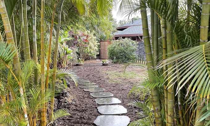 Kamuela House | Best location Long term rentals available