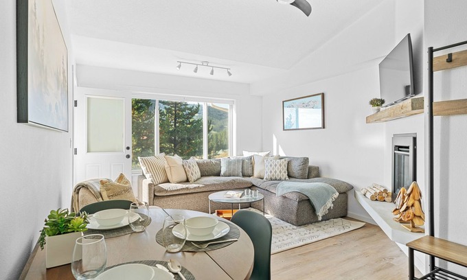 Big Sky Condo | Best Location! Ski-in/Shuttle-out, 2-bedroom, Steps from ski shuttle and lifts!