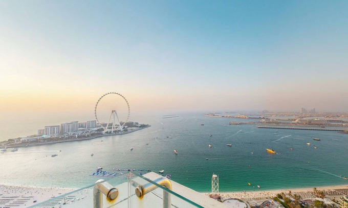 Dubai Marina Apartment | Best Penthouse in Dubai with private pool in the center of the city!