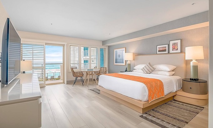 Carlsbad Village House | Best Place to Unwind! Beachfront Property w/Outdoor Pool, Free Breakfast!