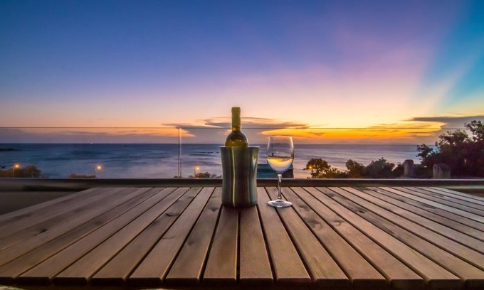 Saronida Apartment | Best Seaview Attica Apartment “Sikinos”