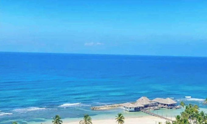 Villas Del Mar Apartment | πBest View, Pool, Jacuzzi, Gym, WiFi, BBQ, Parking π