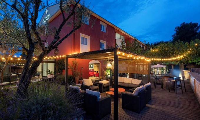 Le Cannet-des-Maures Hotel | Best Western Terre de Provence