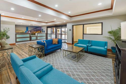 Midwest City Hotel | Best Western Plus Midwest City Inn & Suites