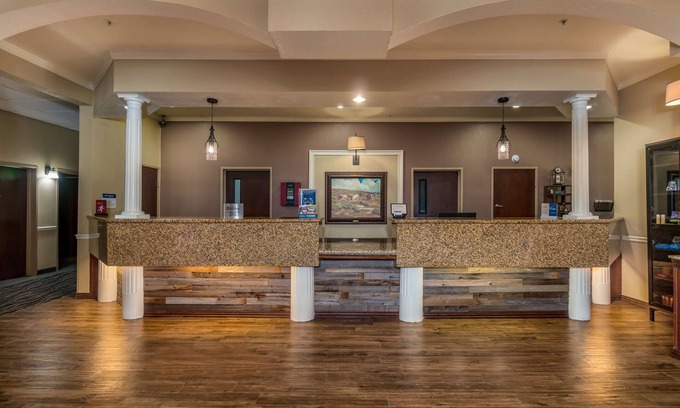 Shamrock Hotel | Best Western Plus Shamrock Inn & Suites