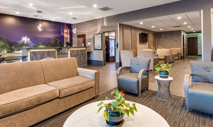 North Spokane Hotel | Best Western Plus Spokane North